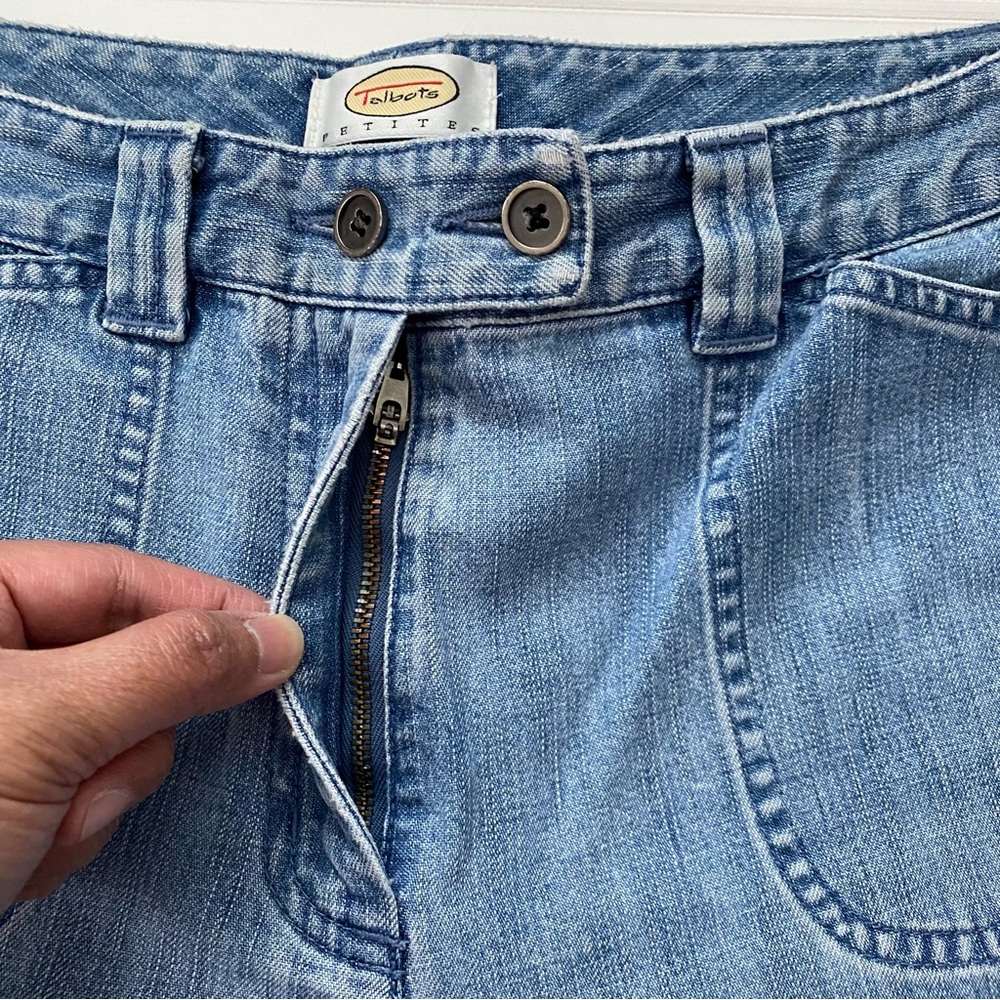 Talbots Petites Women’s Capri Light Wash Jeans Cotton Size 8 - Picture 12 of 14